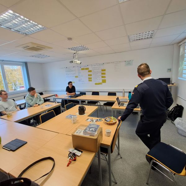 Fachseminar Politik-Wirtschaft, November 2025 - Bild 1